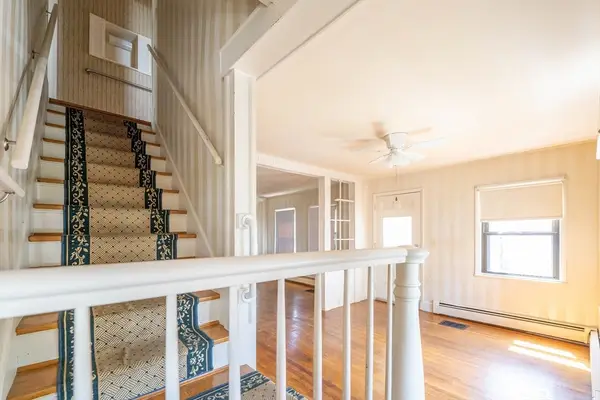 46 Park St, New Bedford, MA 02740