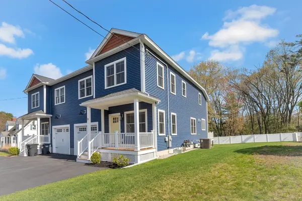 9 Plum St #Unit 9, Chelmsford, MA 01824