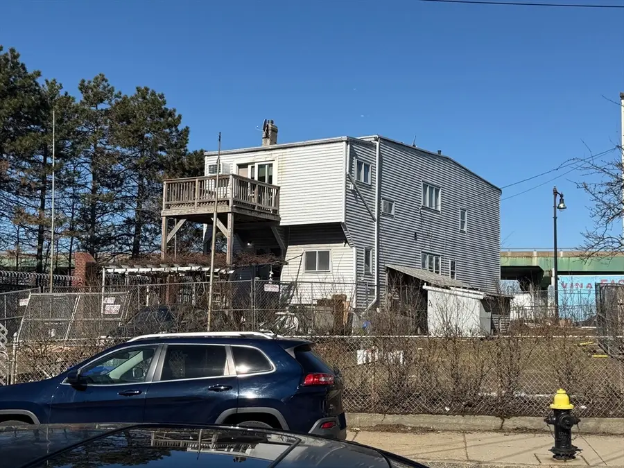 443 Bennington & 430 Frankfort St, Boston, MA 02128 - #3