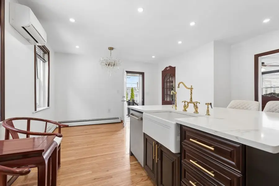 21 Parker St, Boston, MA 02129 - #3