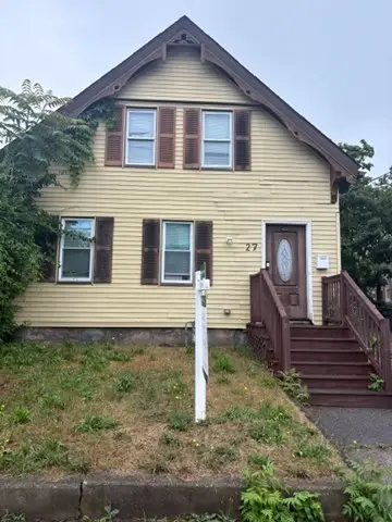 27 Barnum St, Taunton, MA 02790
