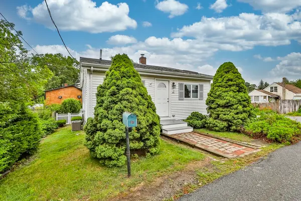 27 Magnolia St, Saugus, MA 01906