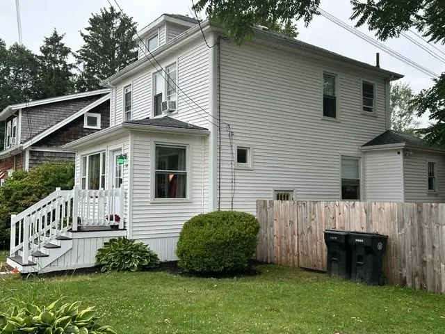 18 Ryder St, Dartmouth, MA 02747 - #3