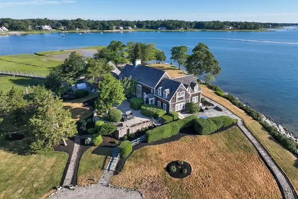 160 Marshall Street, Duxbury, MA 02332