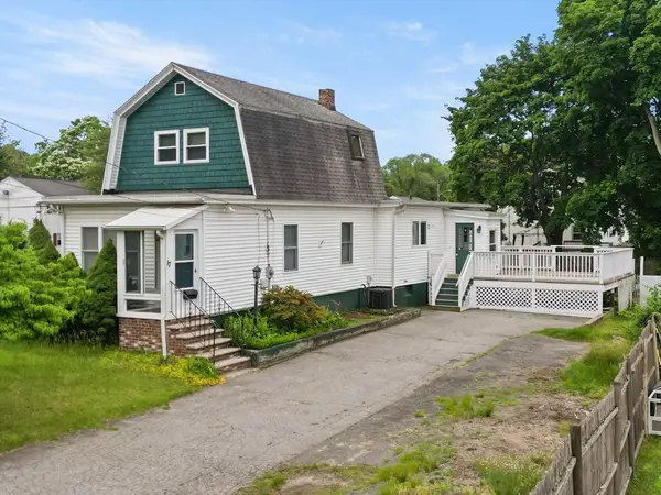 17 Suprenant St, Lowell, MA 01852