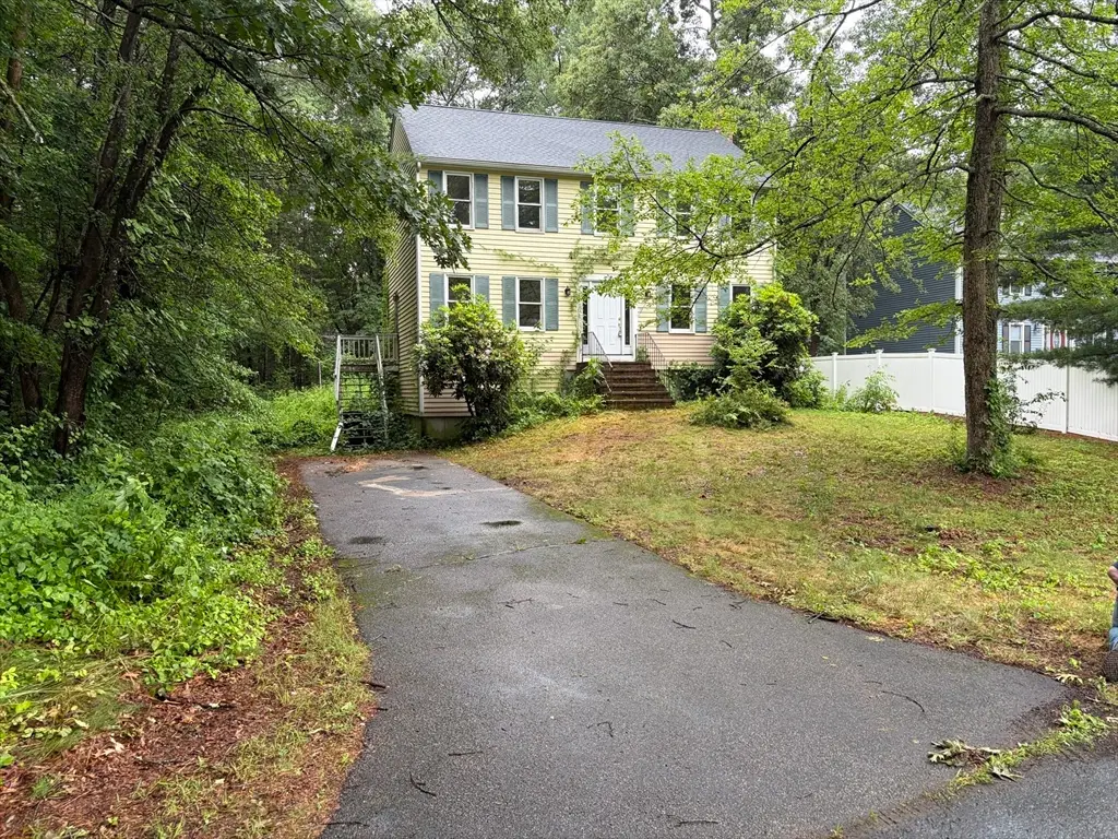 27 Margaret Dr, Norton, MA 02766 - #1