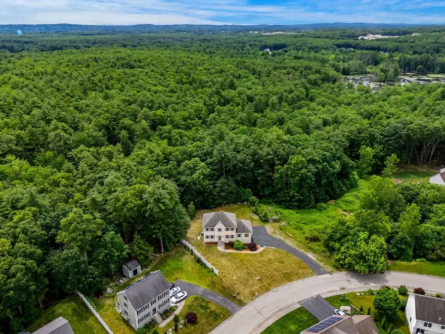 26 Shakespeare St, Tyngsborough, MA 01879 - #2