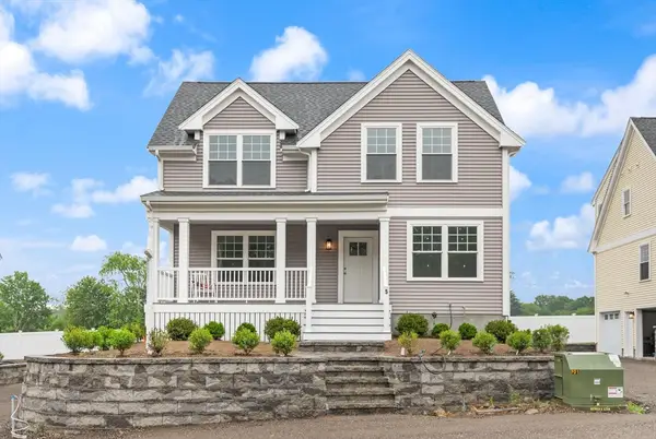 5 Jasmine Way, Bridgewater, MA 02324