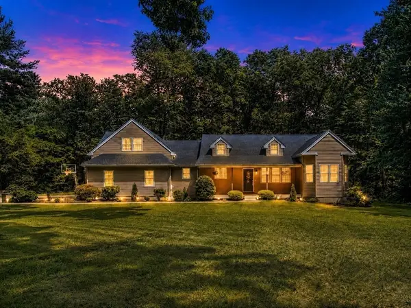 47 E Baylies Rd, Charlton, MA 01507