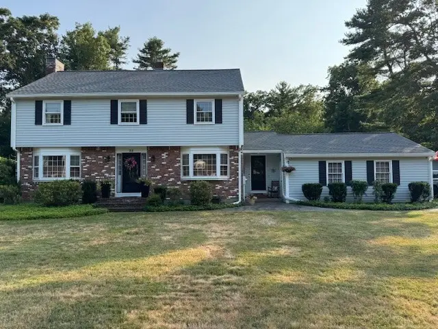 98 Sherwood Lane, Raynham, MA 02767 - #1