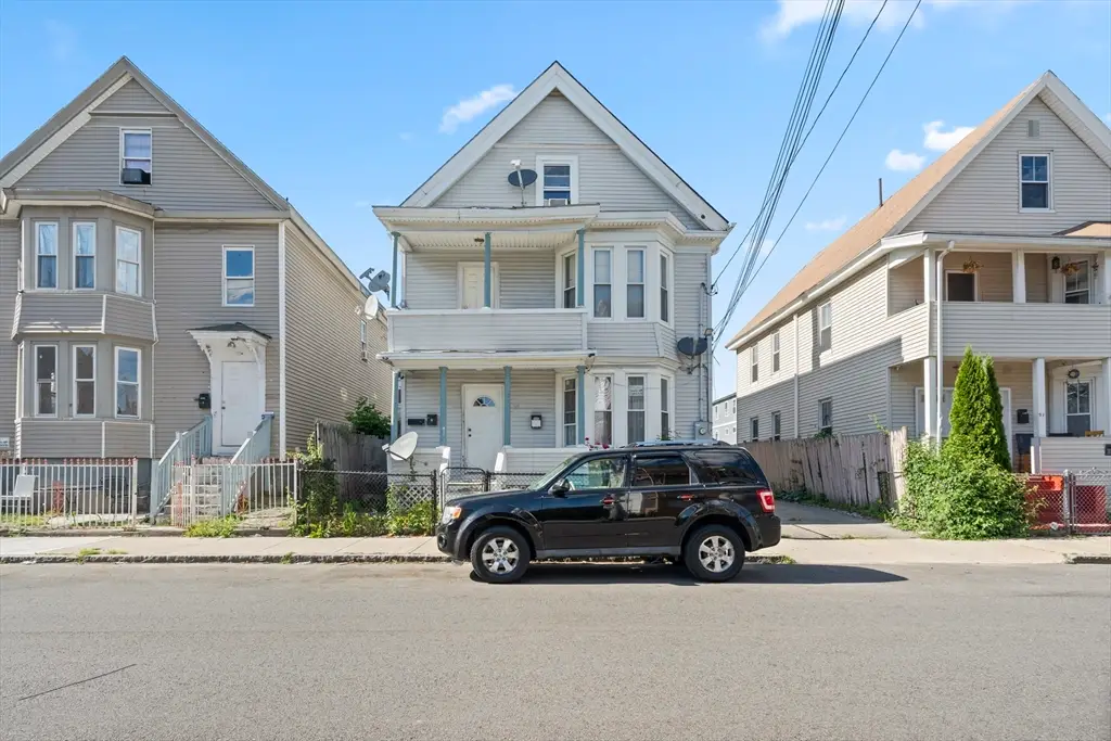 95 Myrtle St, Lawrence, MA 01841 - #1