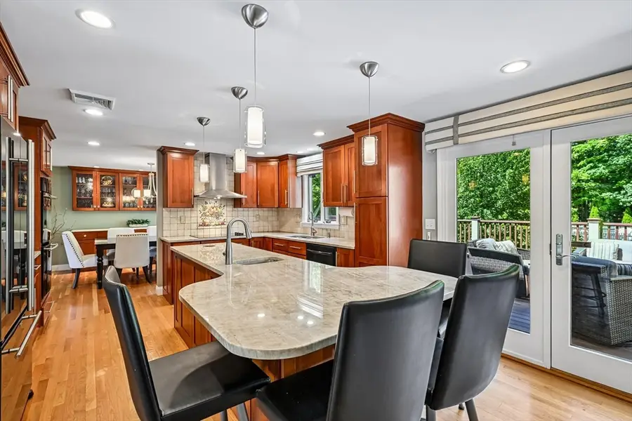 6 Briarwood Dr, Danvers, MA 01923 - #3