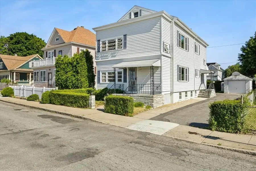 123 Brooklawn St, New Bedford, MA 02745 - #2