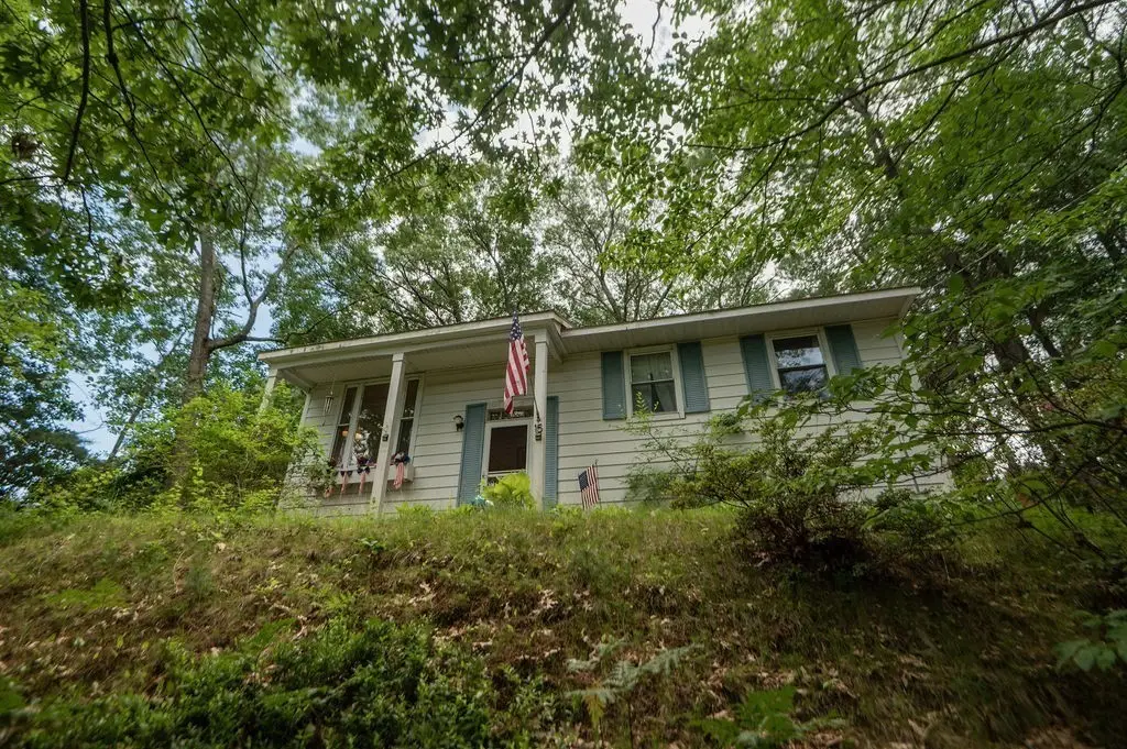15 Molloy Rd, Georgetown, MA 01833 - #1