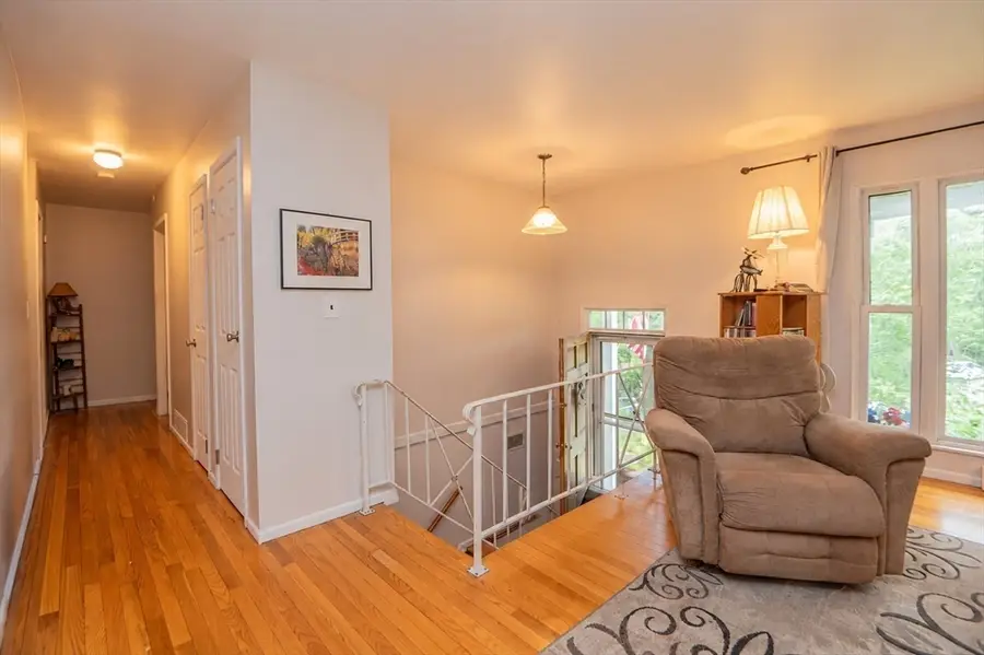 15 Molloy Rd, Georgetown, MA 01833 - #3