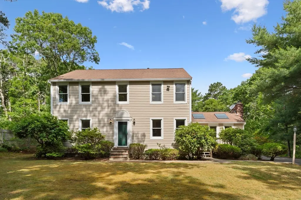 48 Livingston Dr, Plymouth, MA 02360 - #1