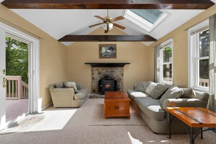 48 Livingston Dr, Plymouth, MA 02360 - #3