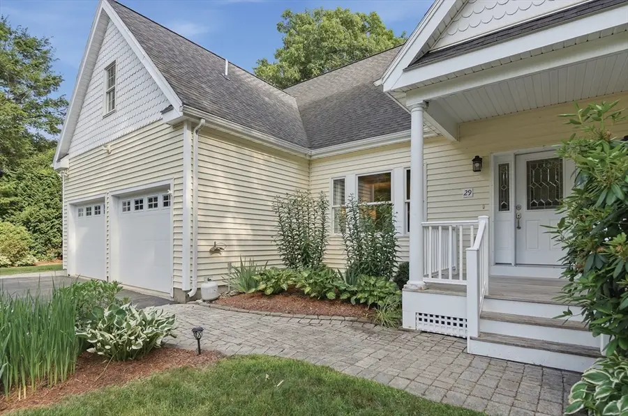 29 Midgley Circle, North Grafton, MA 01536 - #3