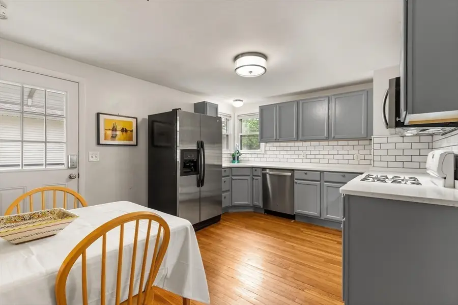 301 Hardy Pond Road, Waltham, MA 02451 - #3