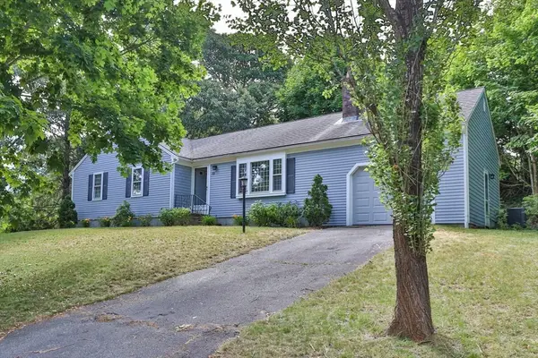89 Pompano Rd, Yarmouth, MA 02675