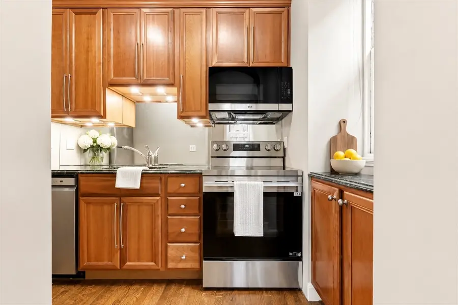 135 Marlborough St #6, Boston, MA 02116 - #3