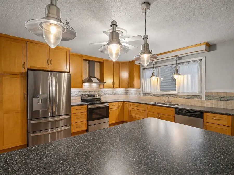 16A Felton, Woburn, MA 01801 - #3