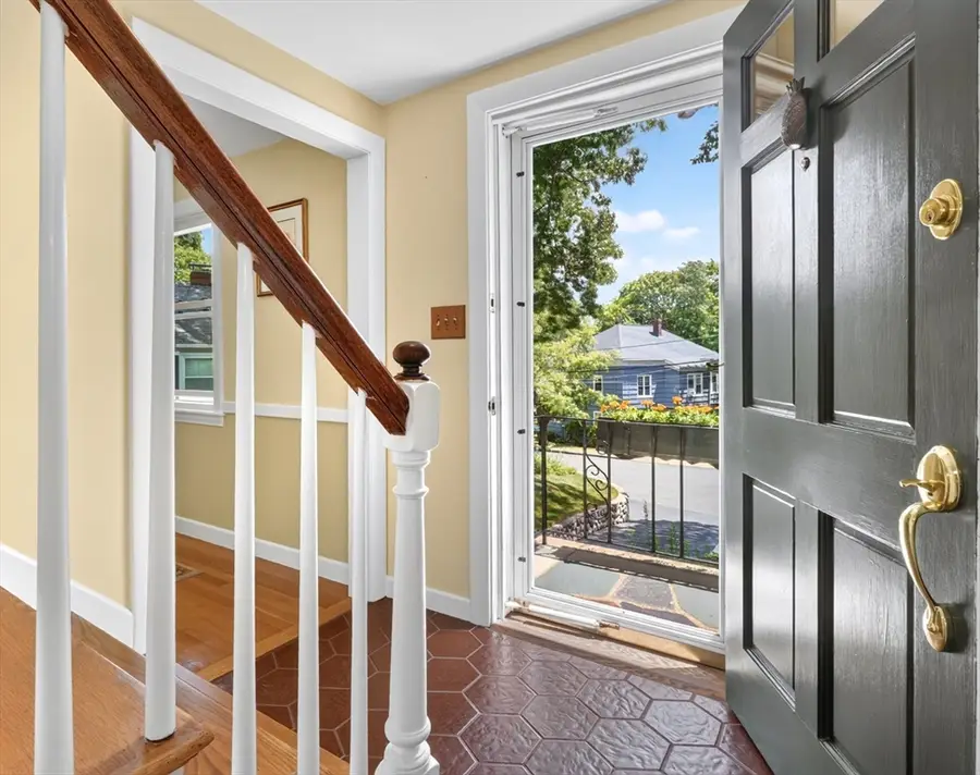 122 Altamont Ave., Melrose, MA 02176 - #3
