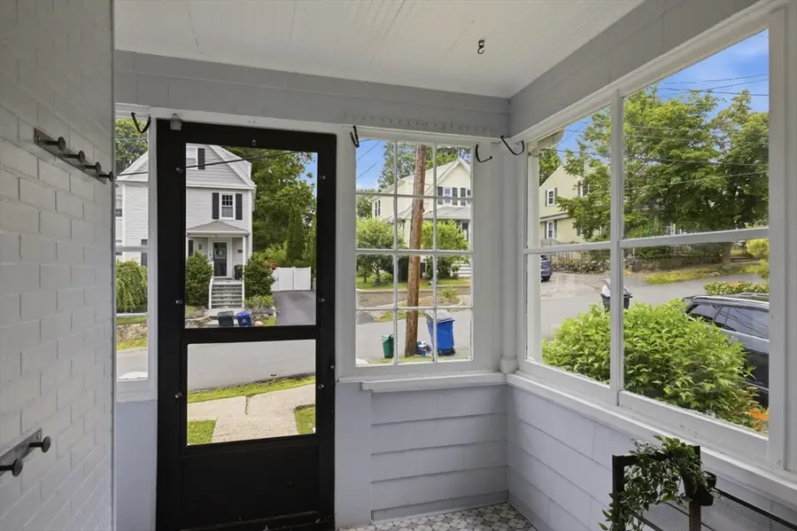 11 Crescent Hill Ave, Lexington, MA 02420 - #2