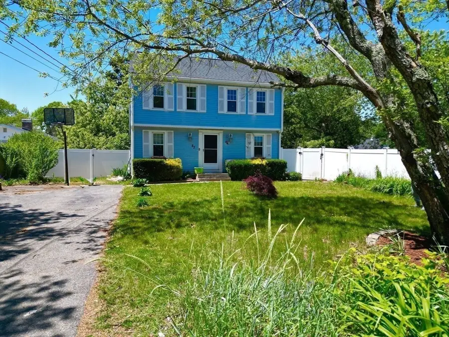 83 Beach St, Plymouth, MA 02360 - #3
