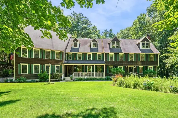 11 Rocky Woods Rd, Groveland, MA 01834