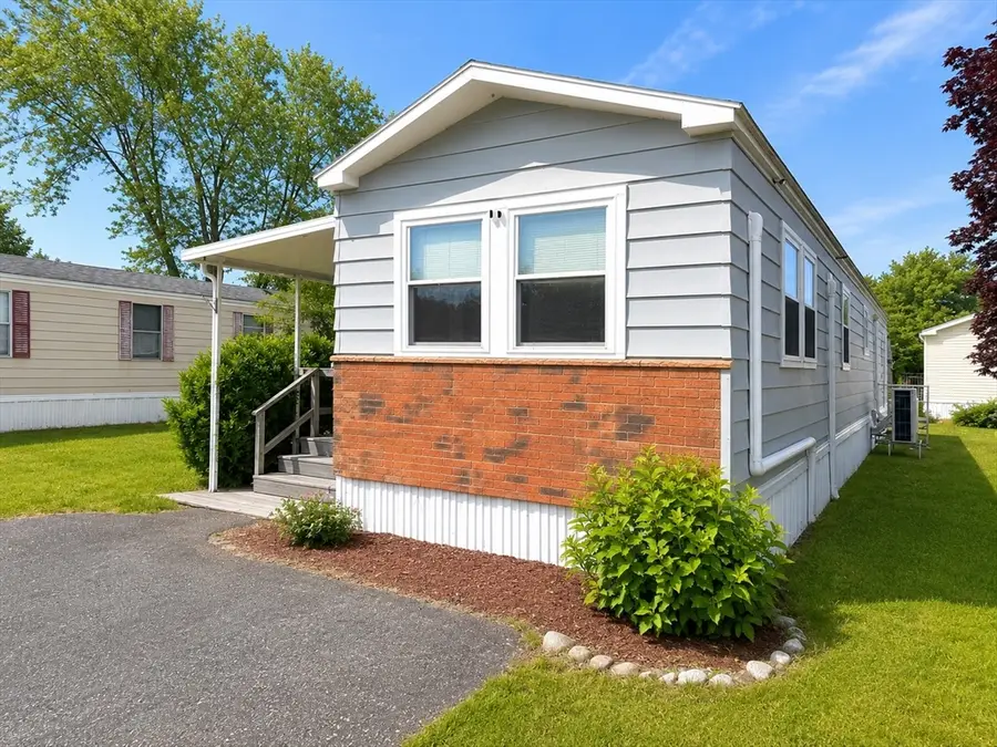 9 Madeline St, East Wareham, MA 02538 - #2
