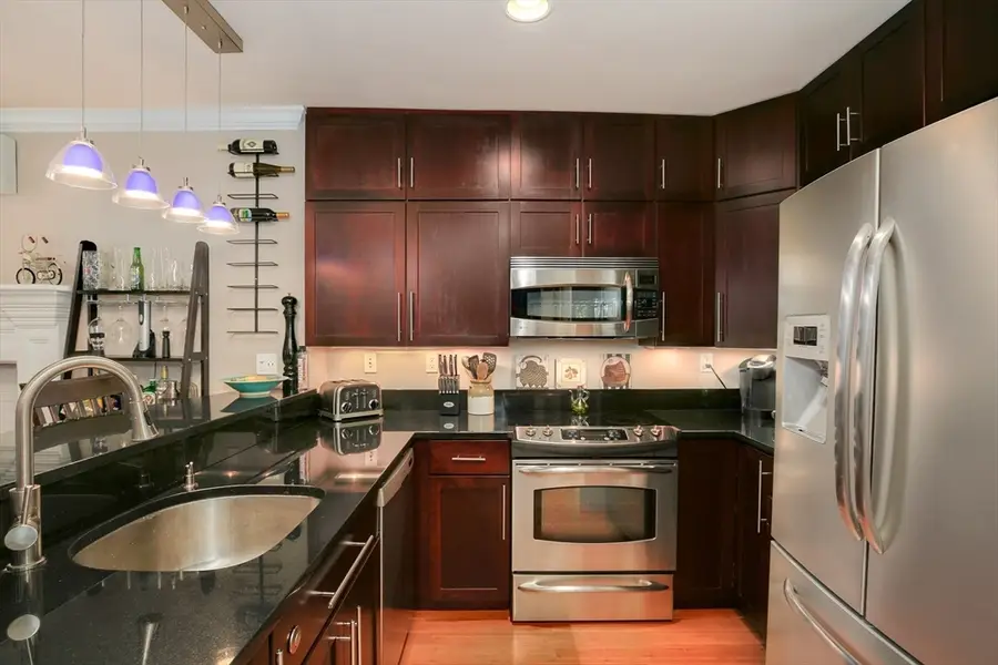 32 Rutland Sq #3, Boston, MA 02118 - #3