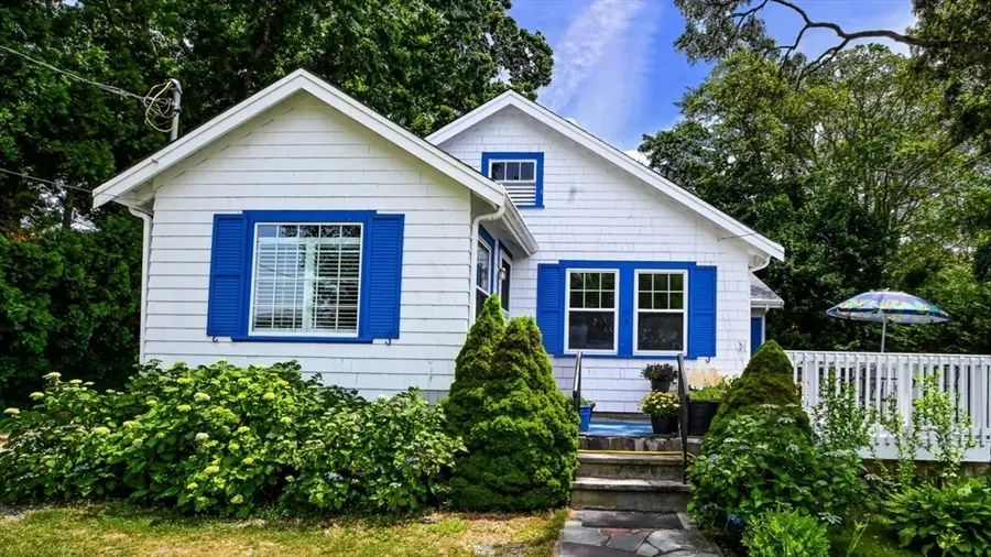 5 Hamlin, Falmouth, MA 02540 - #2
