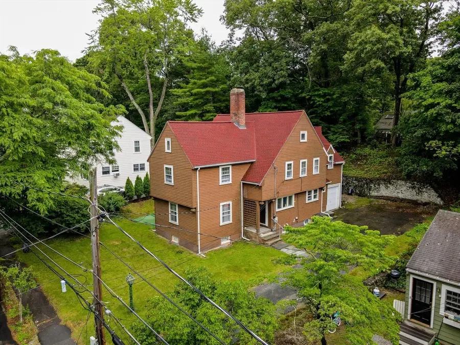 39 Holman Rd, Newton, MA 02466 - #2