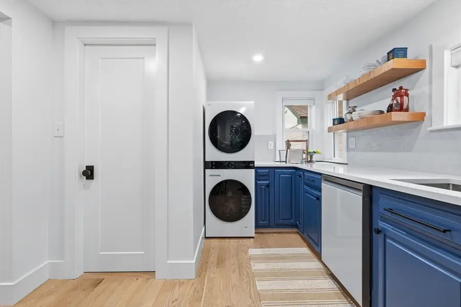 18 Bailey St, Medford, MA 02155 - #3