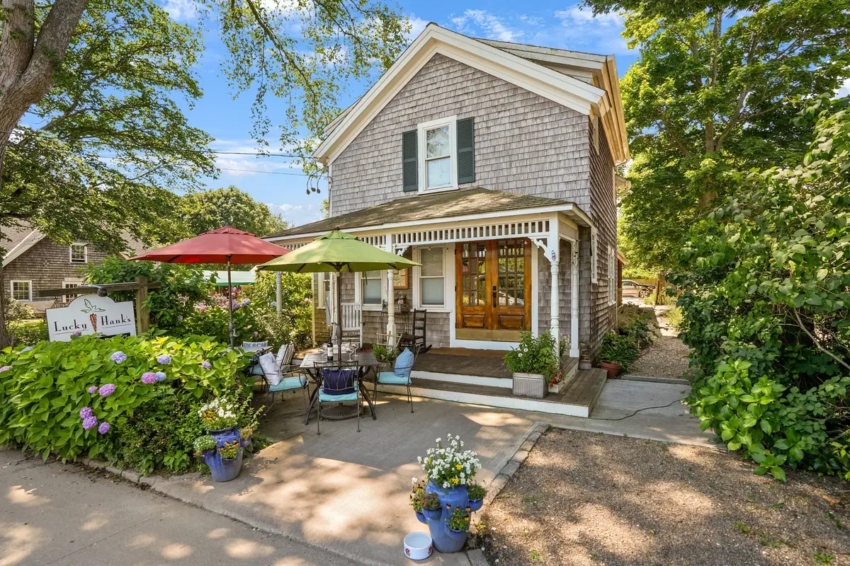 218 Upper Main Street, Edgartown, MA 02539 - #1