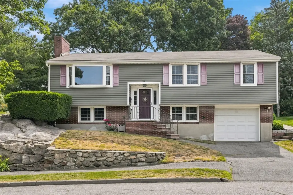 52 Oak Ridge Circle, Lynn, MA 01904 - #1