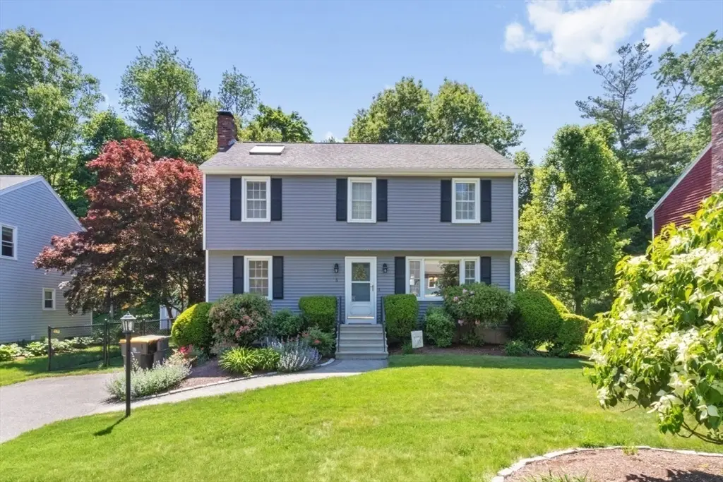 5 Perry Henderson Dr, Framingham, MA 01701 - #1