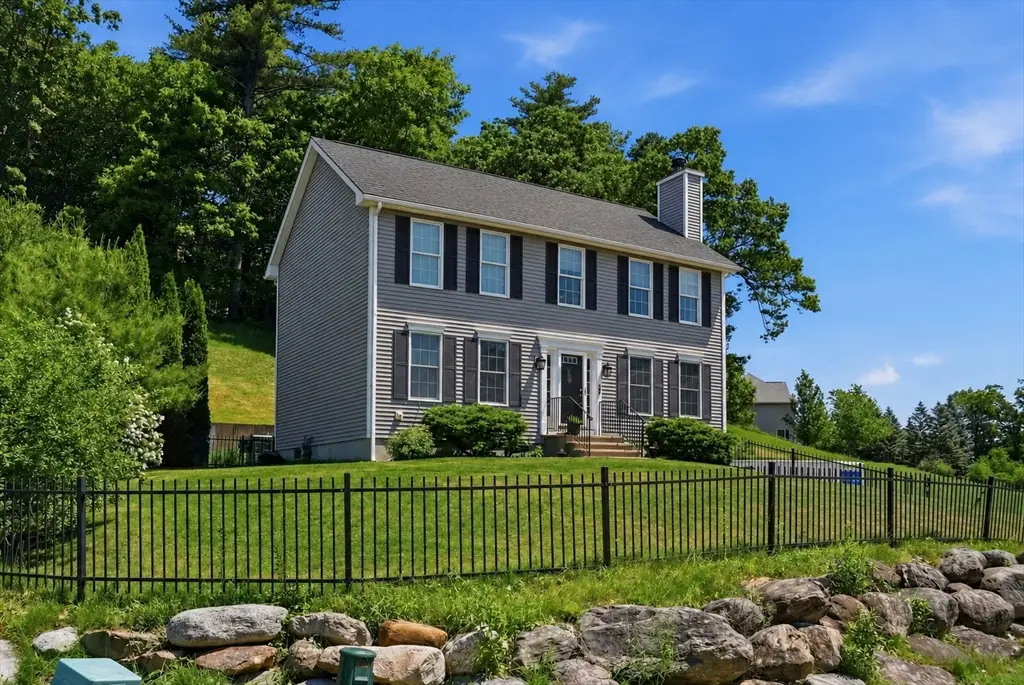 67 Hidden Rd, Dracut, MA 01826 - #1