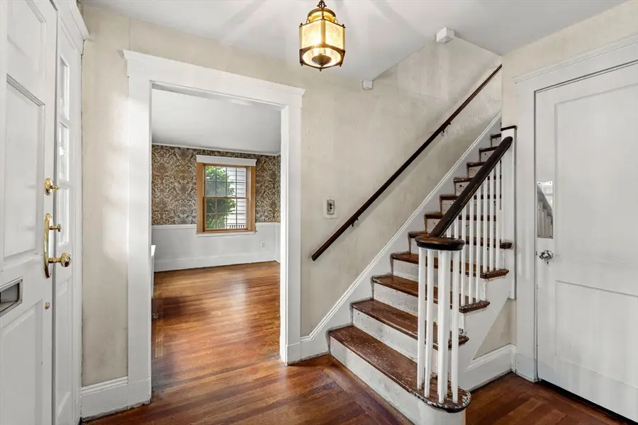 60 Linden Rd, Melrose, MA 02176 - #2