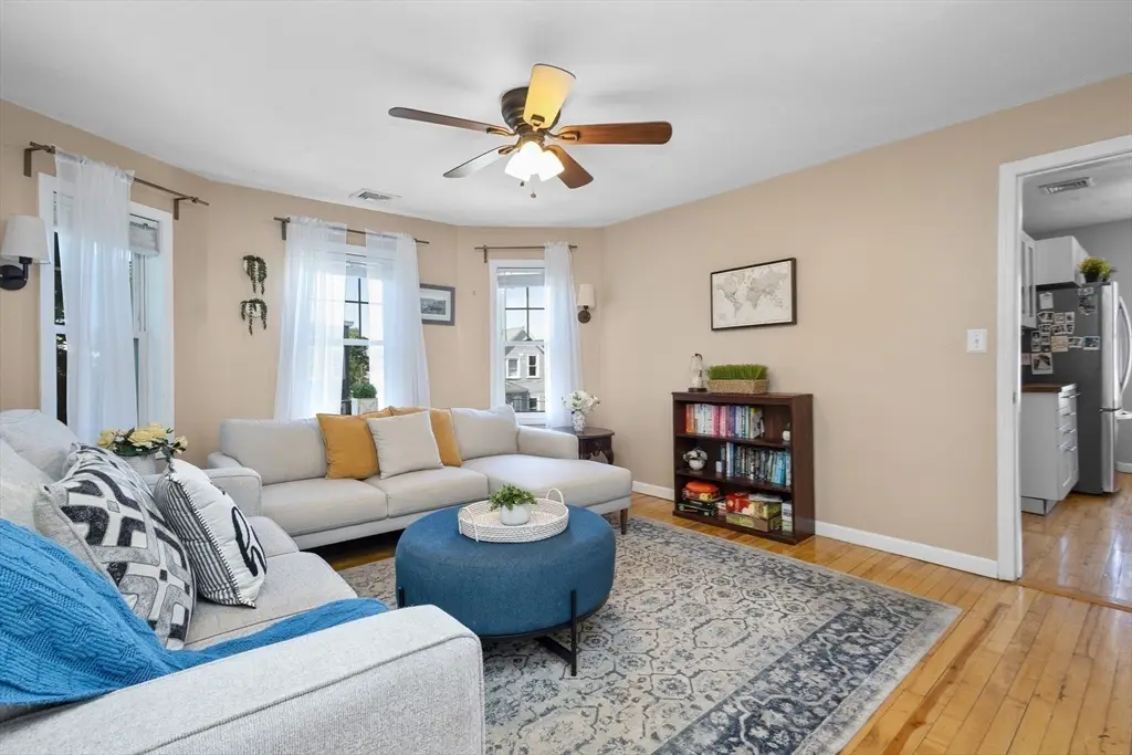 35 Austin St #3, Norwood, MA 02062 - #1