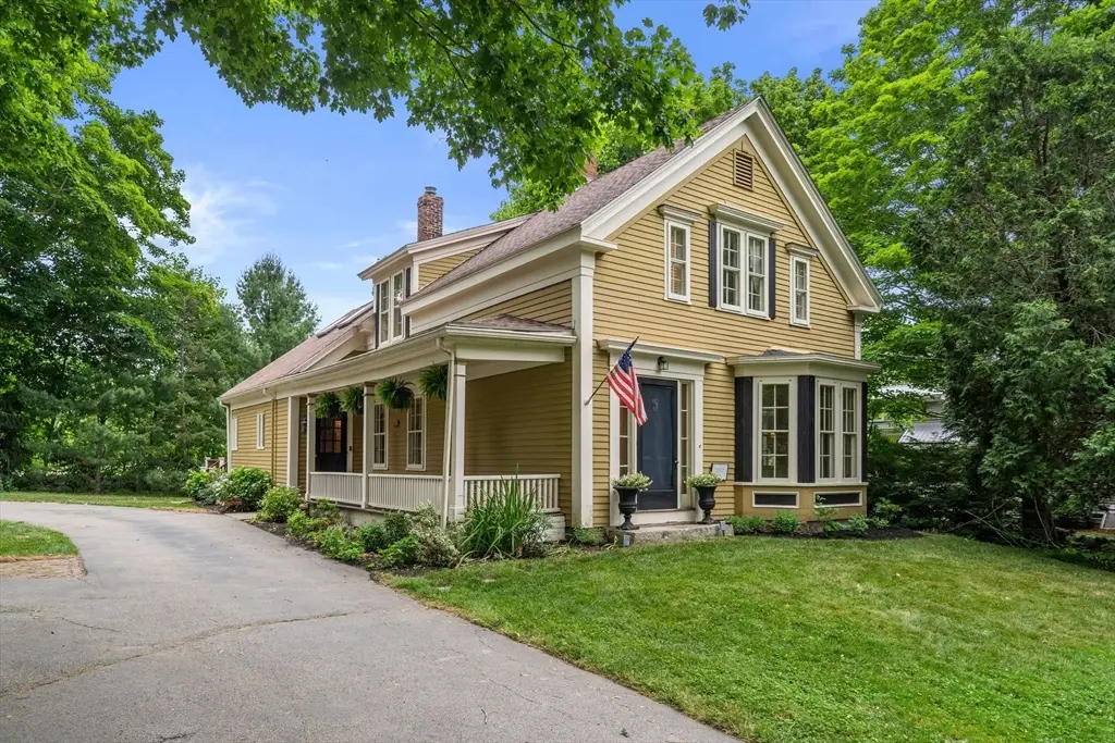 31 Broadway, Hanover, MA 02339 - #1