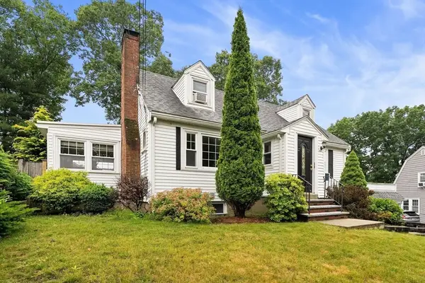 19 Cunningham Cir, Waltham, MA 02453