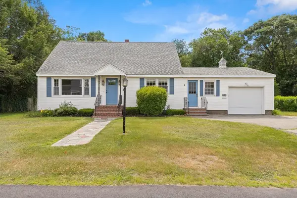 1 Rambler Rd, Methuen, MA 01844