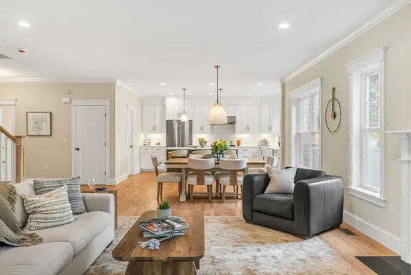 279 Brookline Street #279, Needham, MA 02492