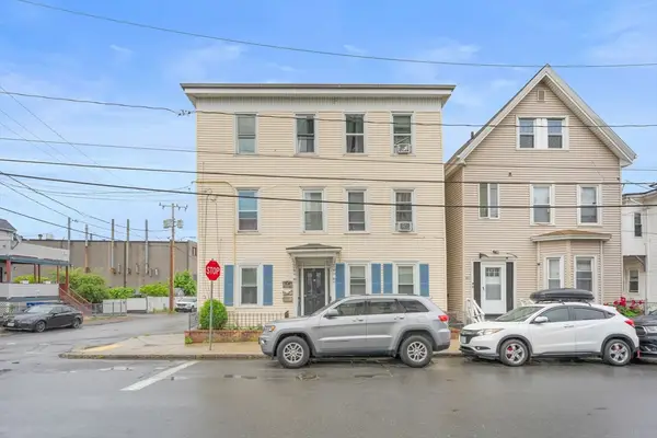 39 Spencer Ave, Chelsea, MA 02150