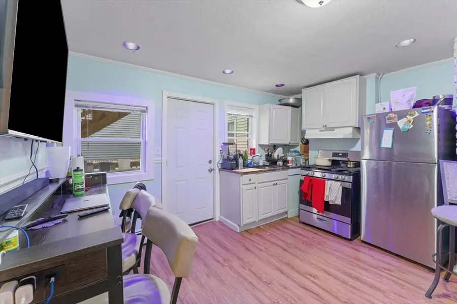 39 Spencer Ave, Chelsea, MA 02150 - #3