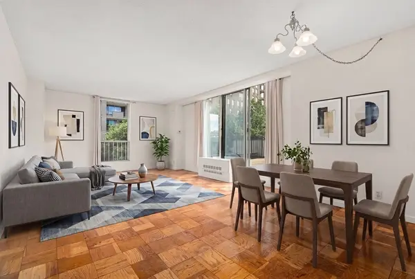 99 Pond Ave #501, Brookline, MA 02445
