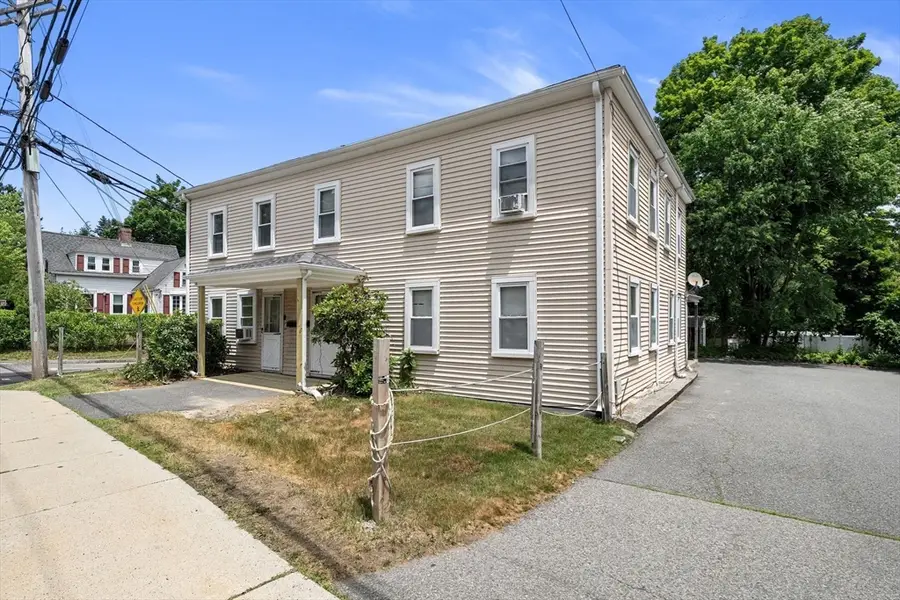 558 W Main St, Avon, MA 02322 - #2