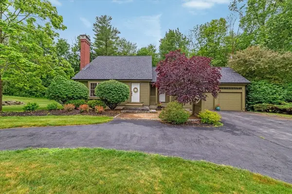 2 Sherwood Dr, Spencer, MA 01562